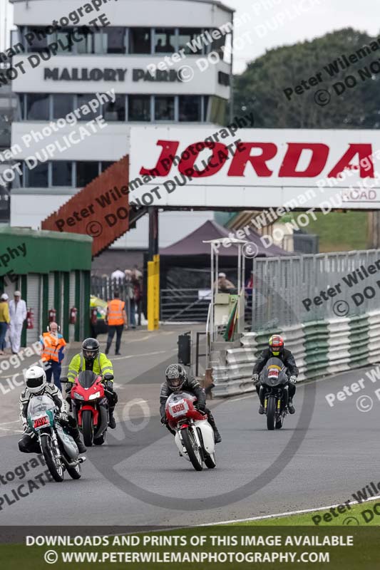 Vintage motorcycle club;eventdigitalimages;mallory park;mallory park trackday photographs;no limits trackdays;peter wileman photography;trackday digital images;trackday photos;vmcc festival 1000 bikes photographs